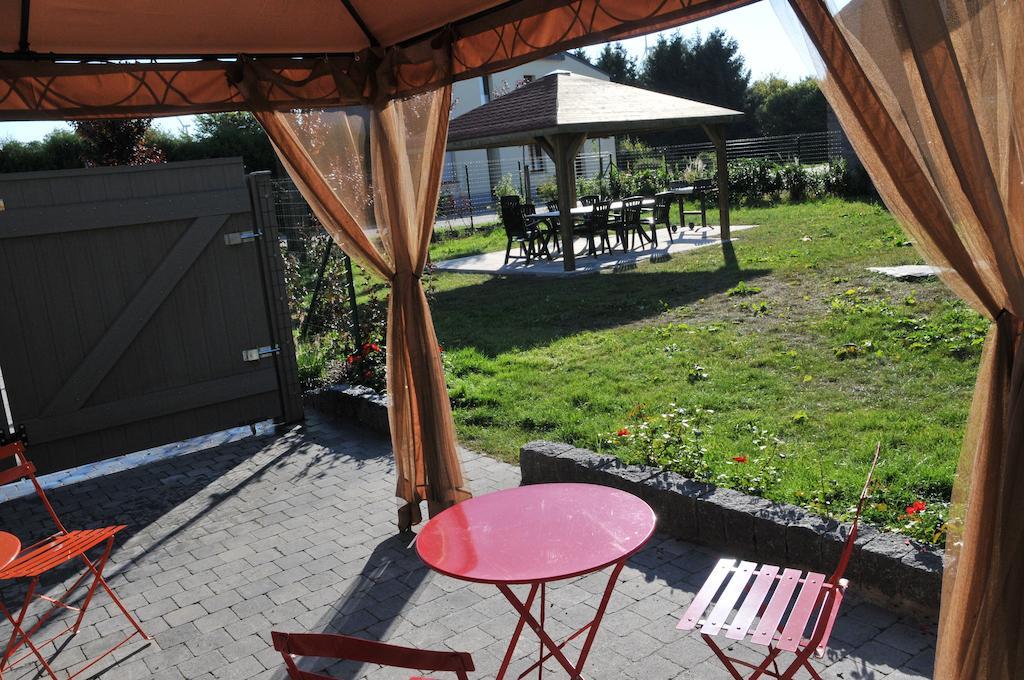 Gite Stone Lodge Bourcy Exterior foto